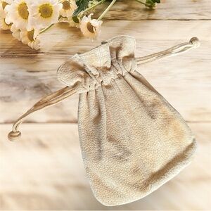 ✅Vintage 90s Wilsons Maxima Natural Suede Crossbody Pouch